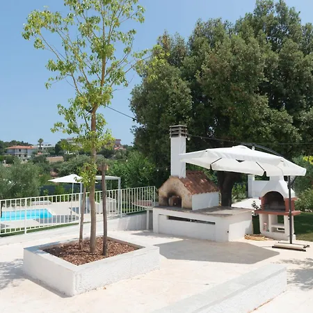 Dei Monti With Exclusive Pool ヴィラ