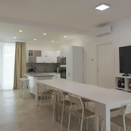 ヴィラ Dei Monti With Exclusive Pool *