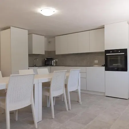 Dei Monti With Exclusive Pool *