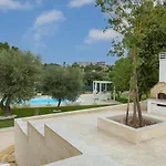 Dei Monti With Exclusive Pool *
