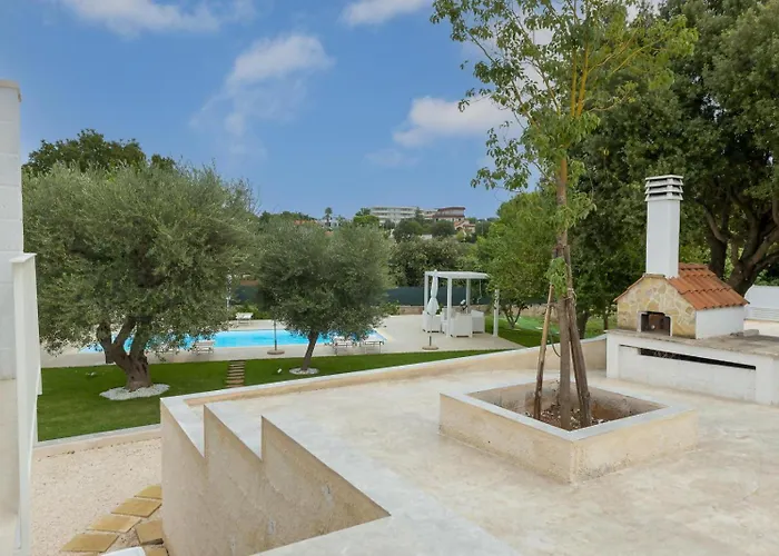 Dei Monti With Exclusive Pool *